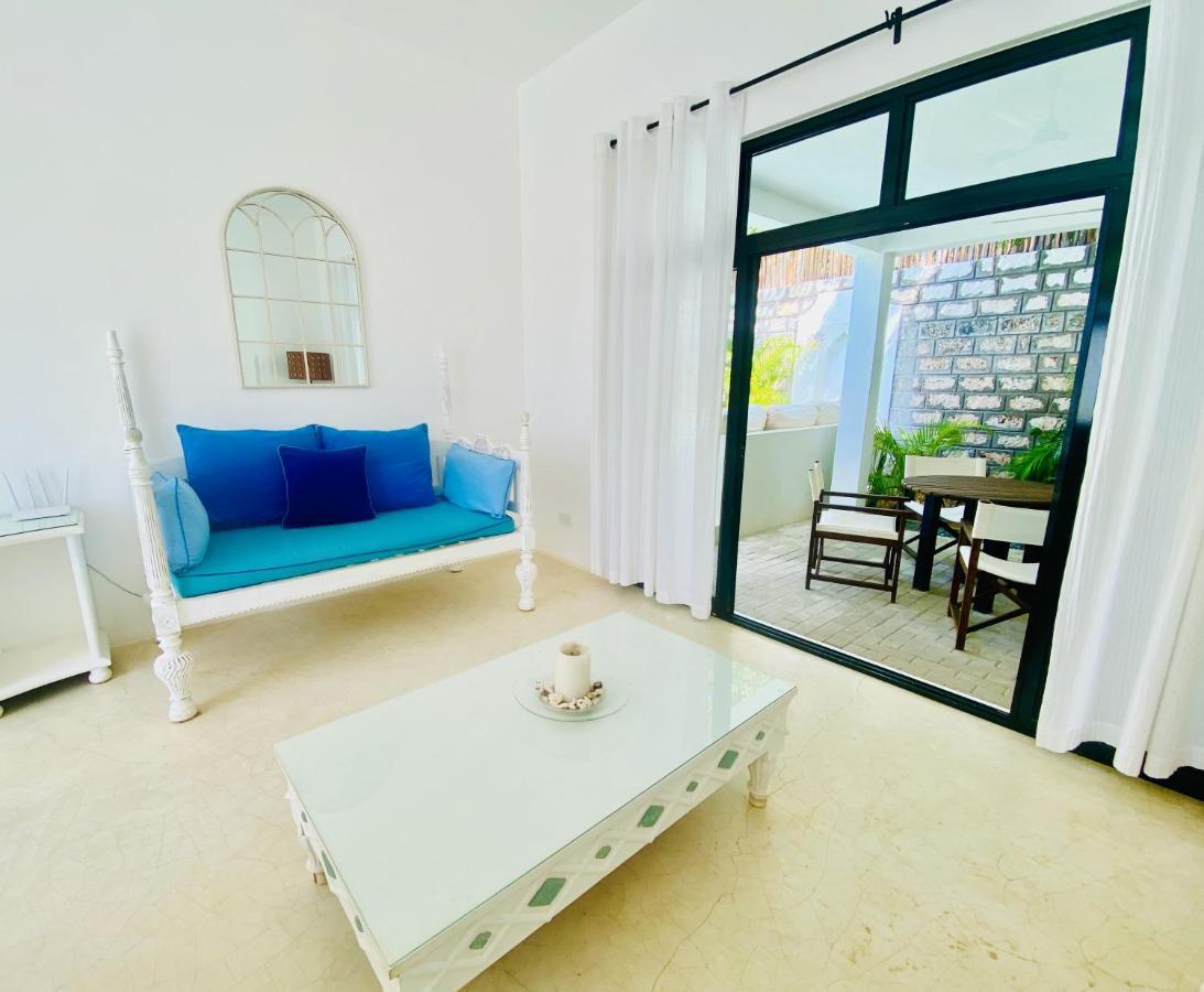 Nyumba Nyekundu Villa Watamu Exteriör bild