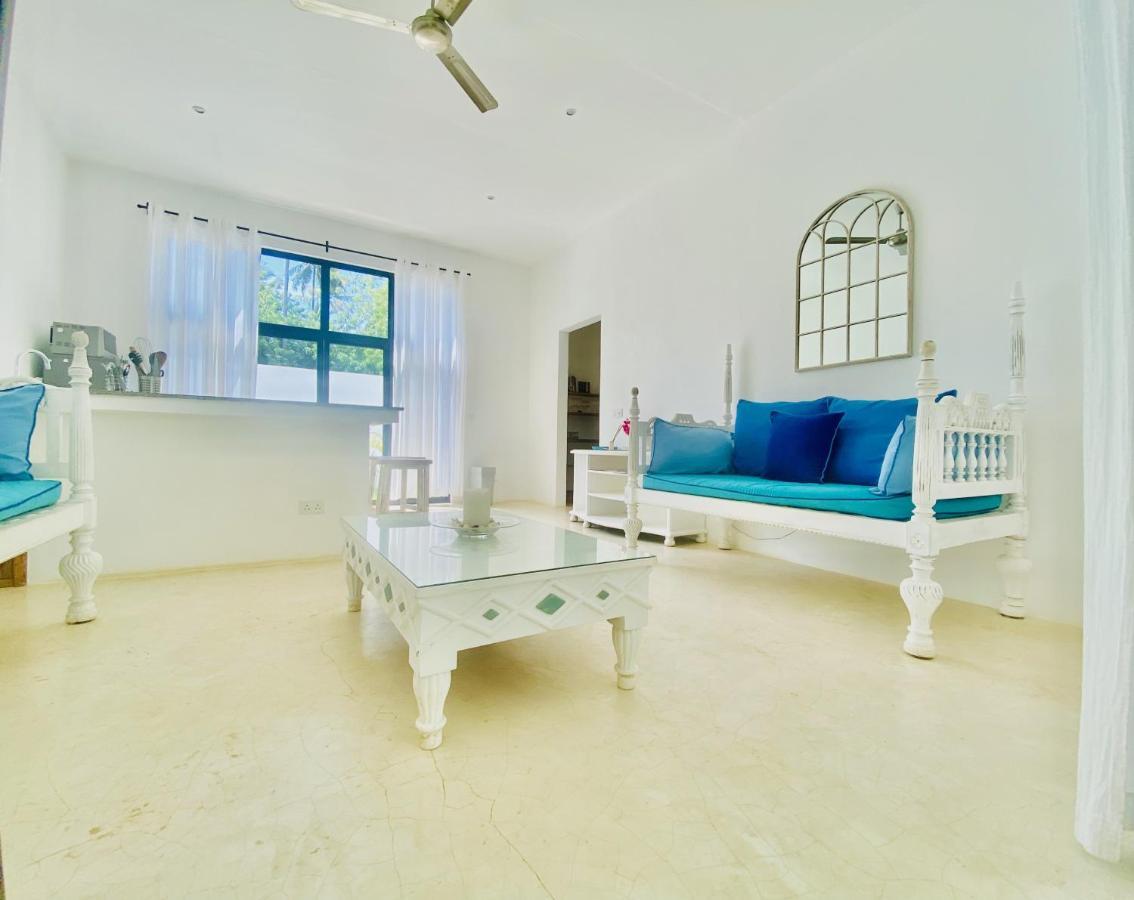 Nyumba Nyekundu Villa Watamu Exteriör bild