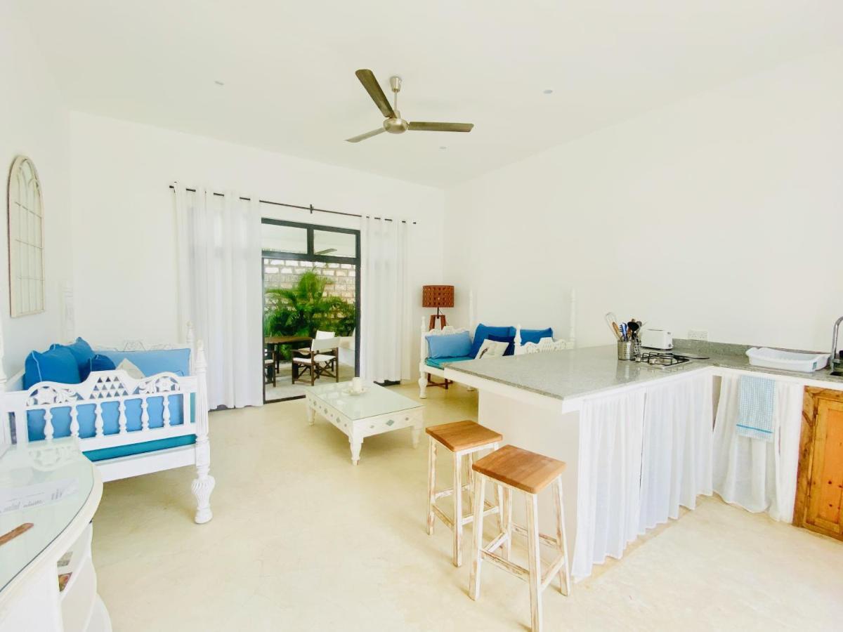Nyumba Nyekundu Villa Watamu Exteriör bild