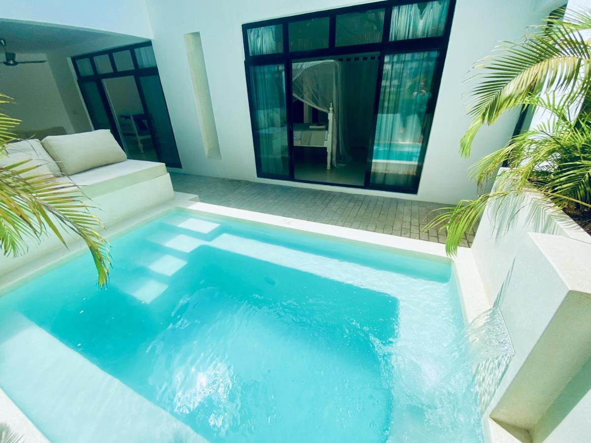Nyumba Nyekundu Villa Watamu Exteriör bild