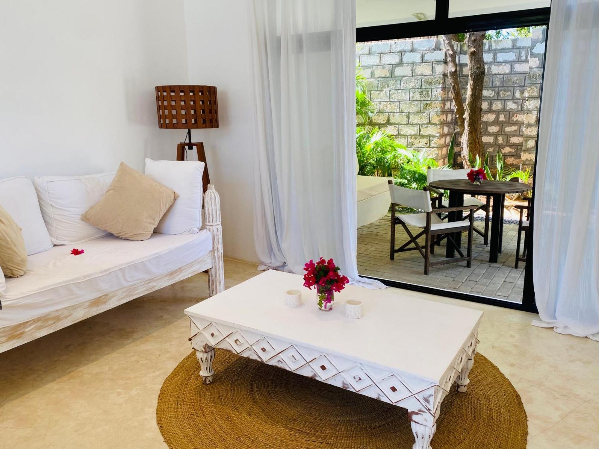 Nyumba Nyekundu Villa Watamu Exteriör bild